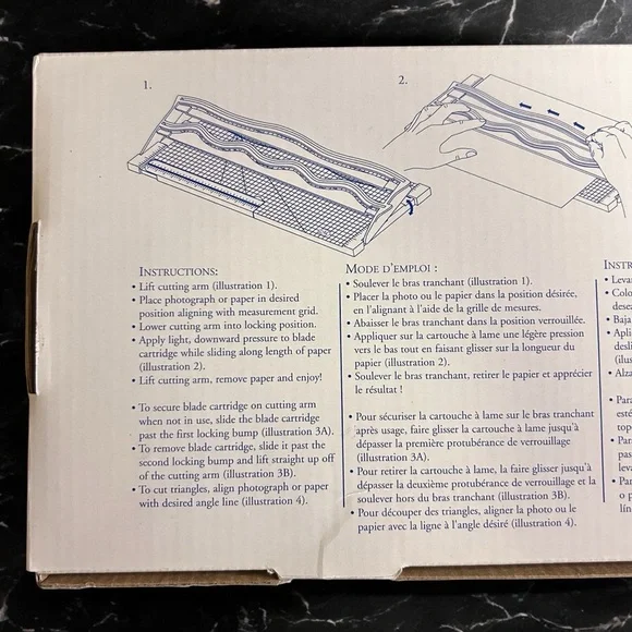 Creative Memories 12 Inch Decorative Trimmer - Picture 6 of 8